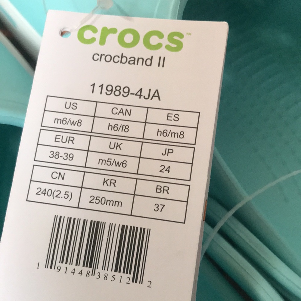 Crocs - Picture 6 of 6